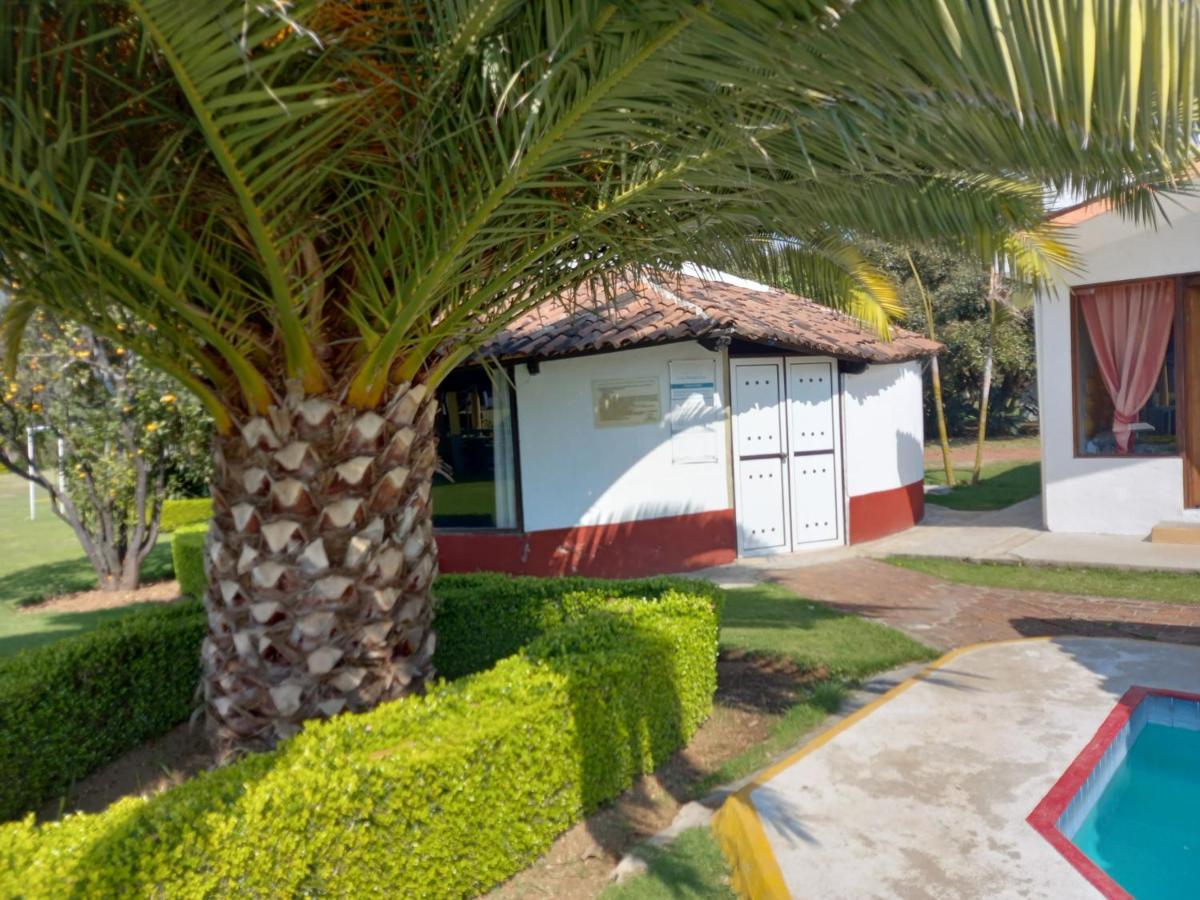 Hm Hotel El Rancho Las Margaritas Валье-де-Браво Экстерьер фото